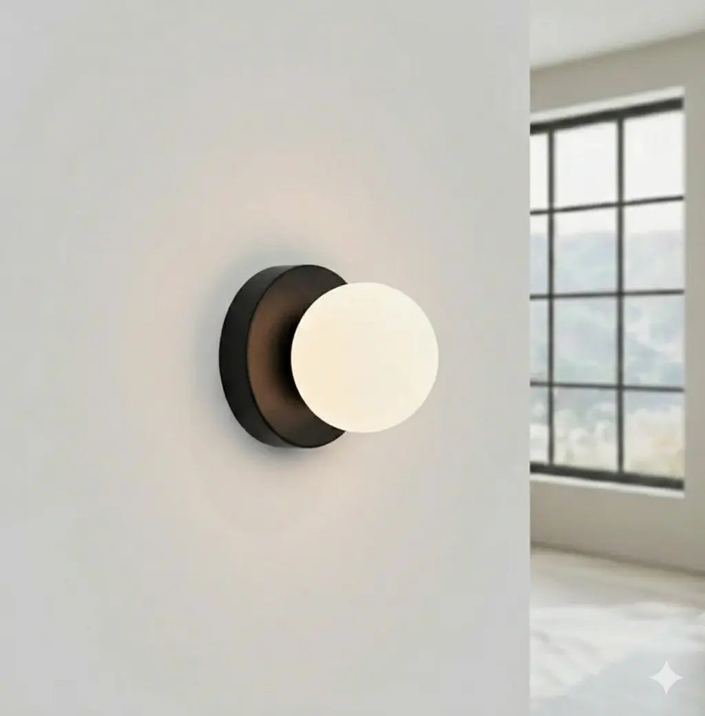 Salis | Applique Murale Design Moderne Laiton Verre Dépoli G9