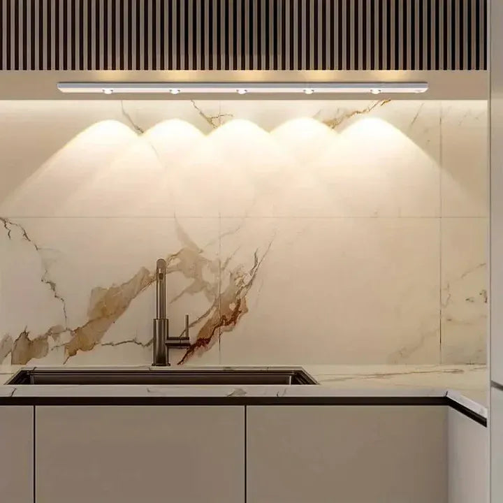 Aria | Réglette LED Sans Fil Aluminium à Détecteur de Mouvement Rechargeable USB-C